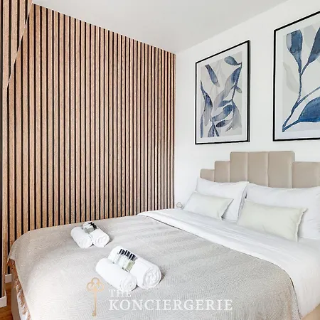 Apartment Elegant Redecore - Confort Et Calme A *